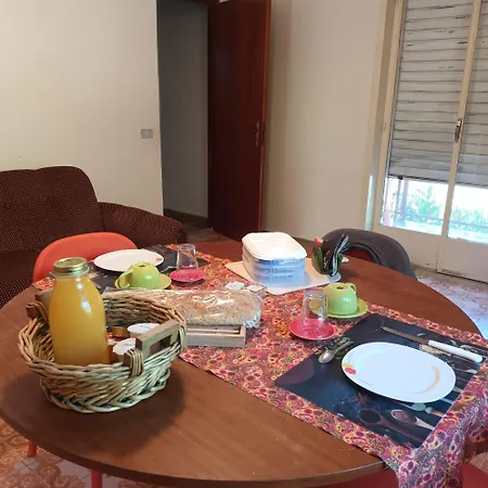Contrada Dei Capperi